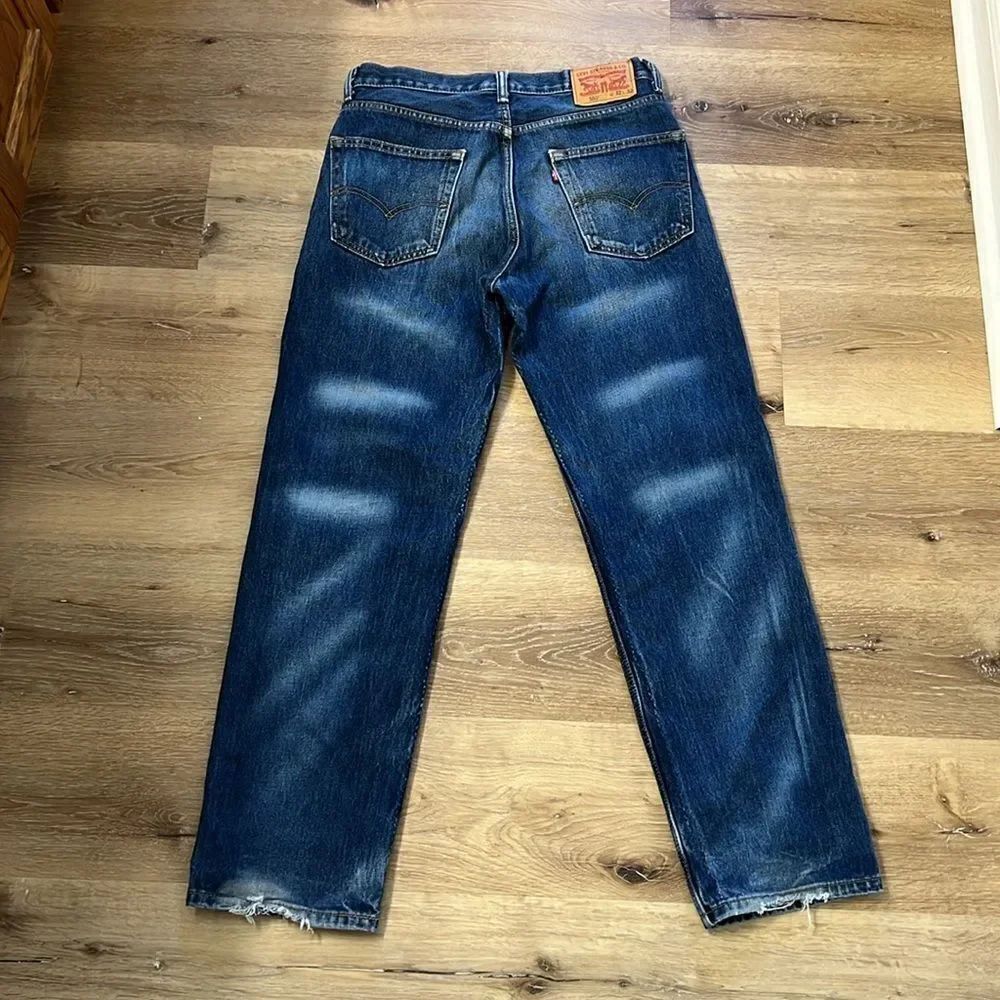 Levi 550’s 32x32 - Picture 2 of 3